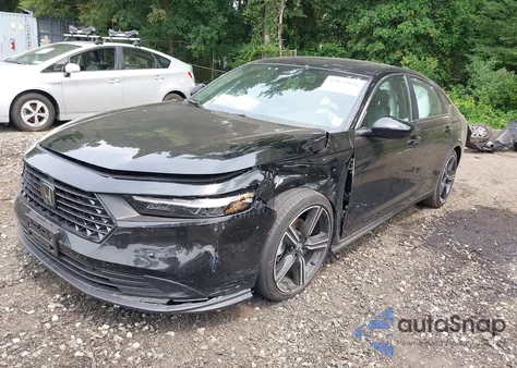 2025 Honda Accord Hybrid Sport z USA, uszkodzony, nr VIN 1HGCY2F56SA049545